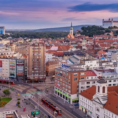 Matador & Free Parking *